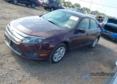 2011 Ford Fusion Se z USA, uszkodzony, nr VIN 3FAHP0HA1BR317001